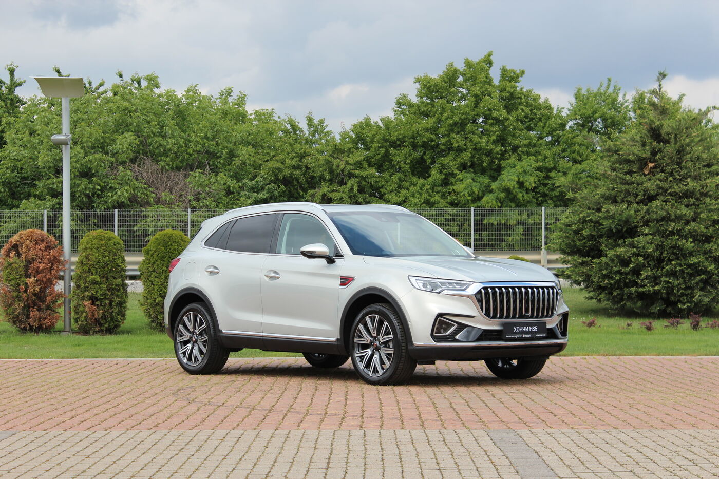 Hongqi HS5 Deluxe 218 л.с. 2023